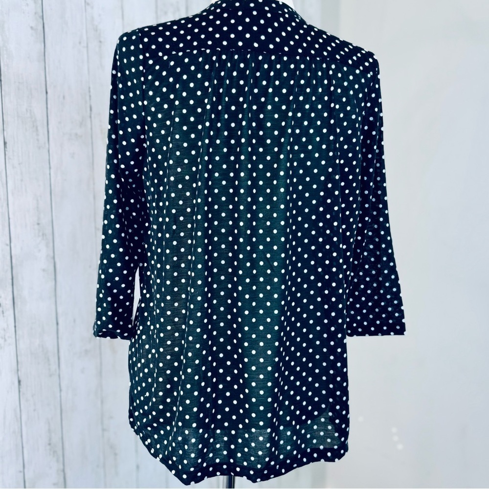 ✨ H&M Black & White Polka Dot Blouse (Size S) ✨ - Picture 8 of 11